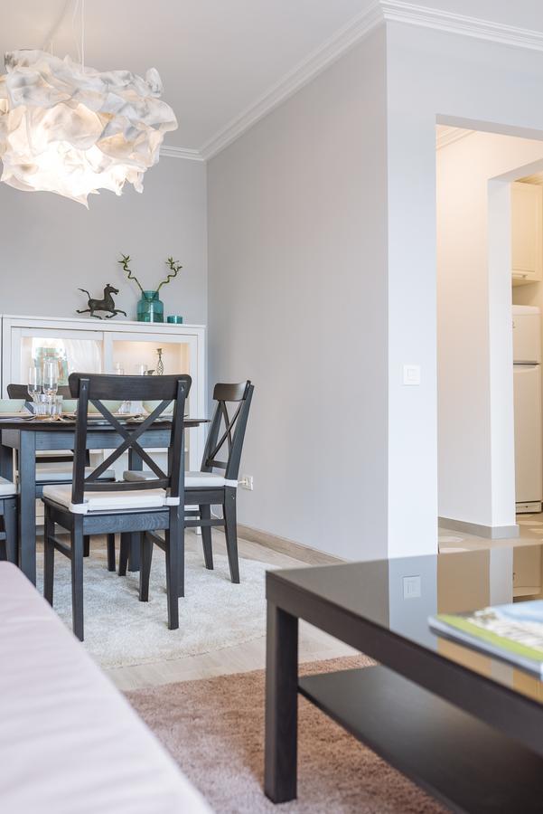 Luxury City Centre Apartment Bucareste Exterior foto